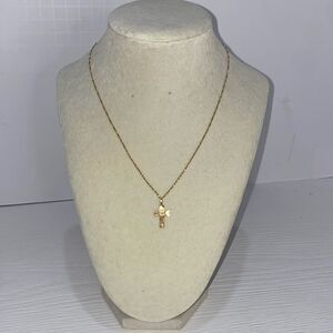 Jacmel Mauritius JCM 14k Yellow Gold Fancy Cutout Cross With AVL Twist Cut Chain